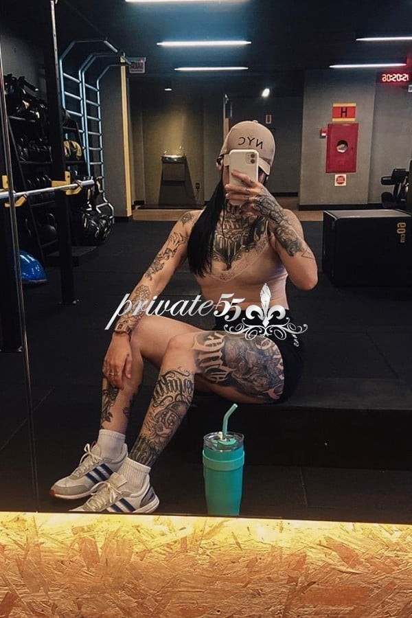 Vitória Lins - Acompanhante Verificada em Curitiba