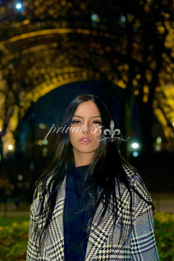 Foto 5 de Isabella Queiroz