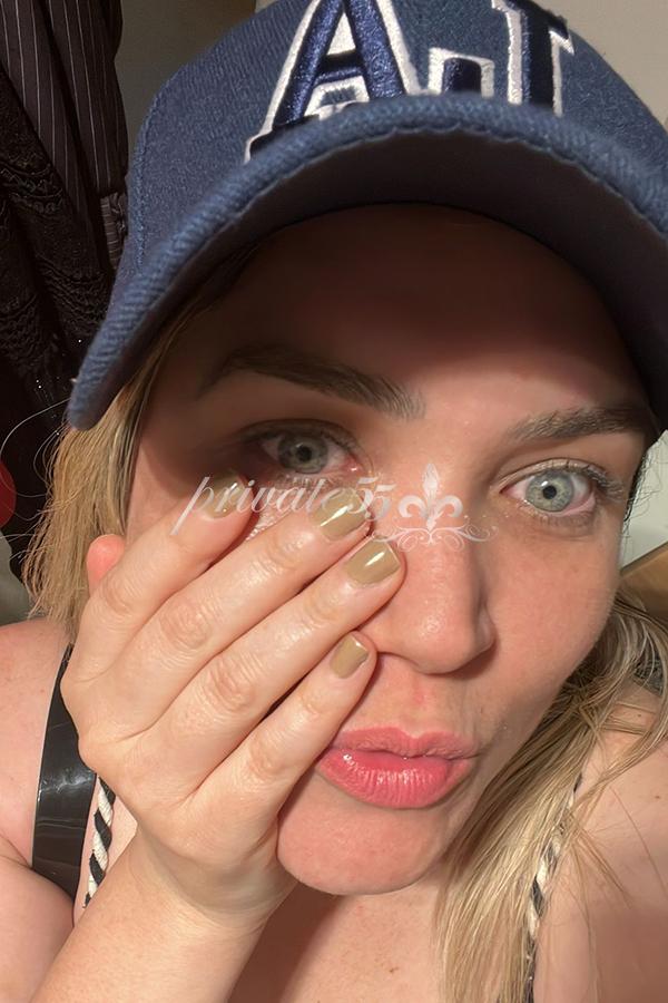 Laura Eisenberg - Acompanhante Verificada em Florianópolis