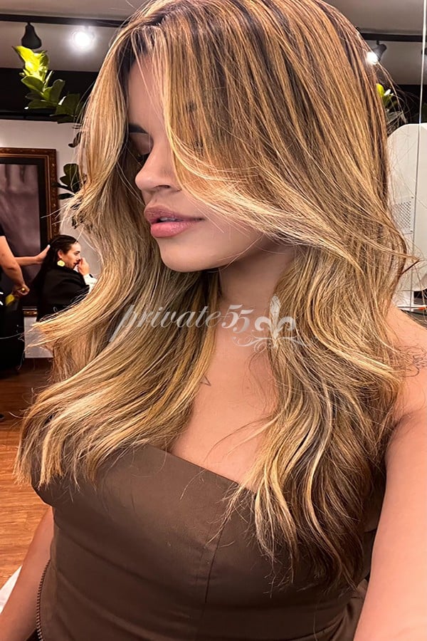 Cleo Tieff - Acompanhante em Curitiba