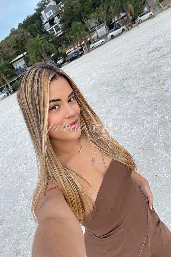 Cleo Tieff - Acompanhante de Luxo em Curitiba