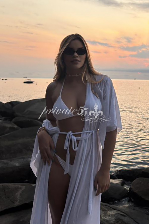 Cleo Tieff - Acompanhante de Luxo em Curitiba