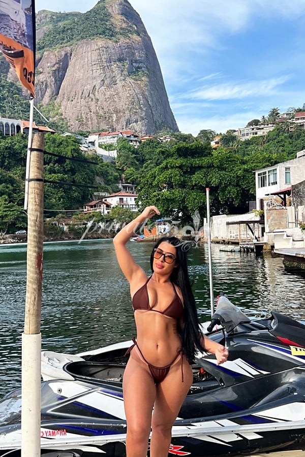 Foto 3 de Jade Medeiros