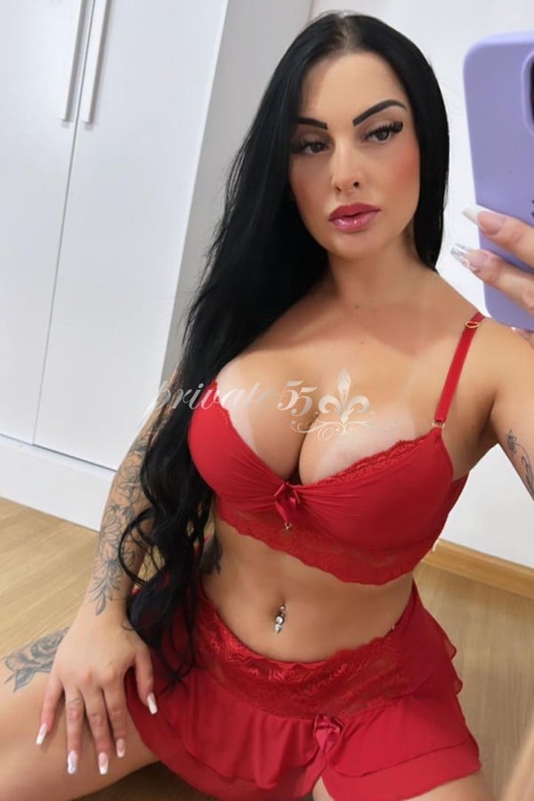 Livia Gouveia - Acompanhante Verificada em Curitiba