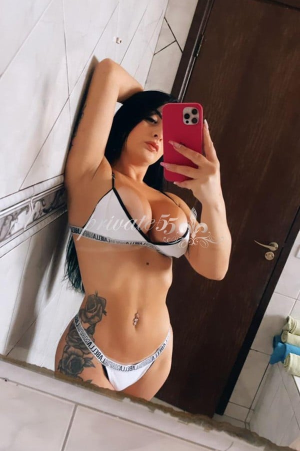 Livia Gouveia - Acompanhante Verificada em Curitiba