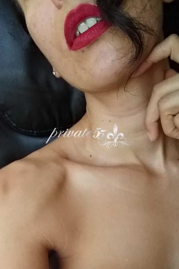 Reina Milf - Acompanhante Verificada em Rio de Janeiro