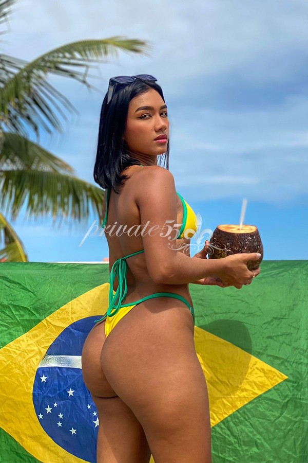 Bianca Tavares - Acompanhante de Luxo em Florianópolis