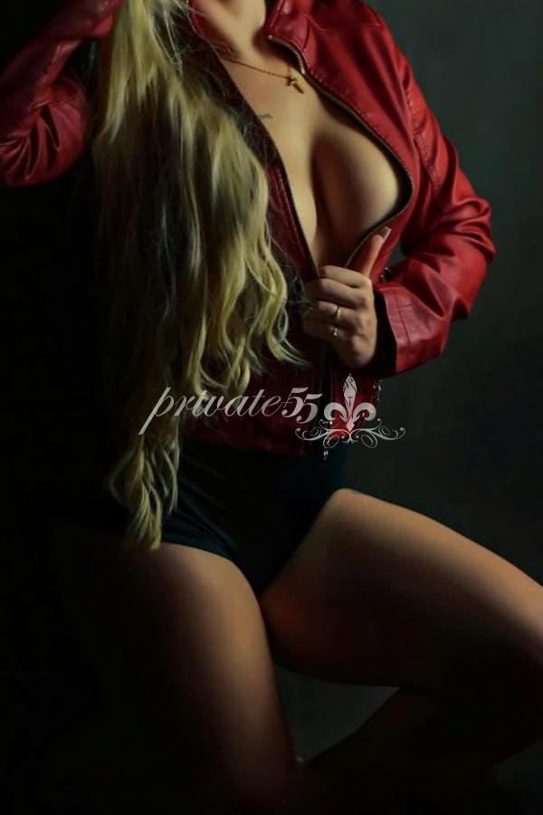 Sophya Bittencourt - Acompanhante de Luxo em Florianópolis