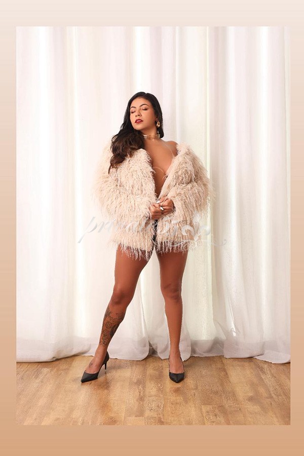 Bruninha Salles - Acompanhante Verificada em Balneário Camboriú