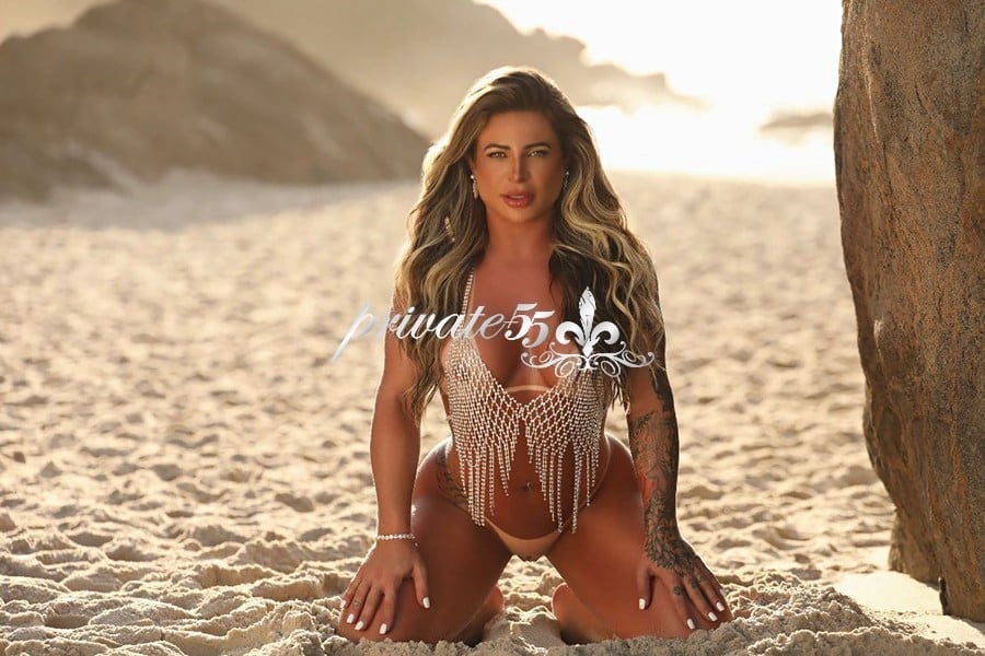 Nicolly Schultz - Acompanhante Verificada em Curitiba