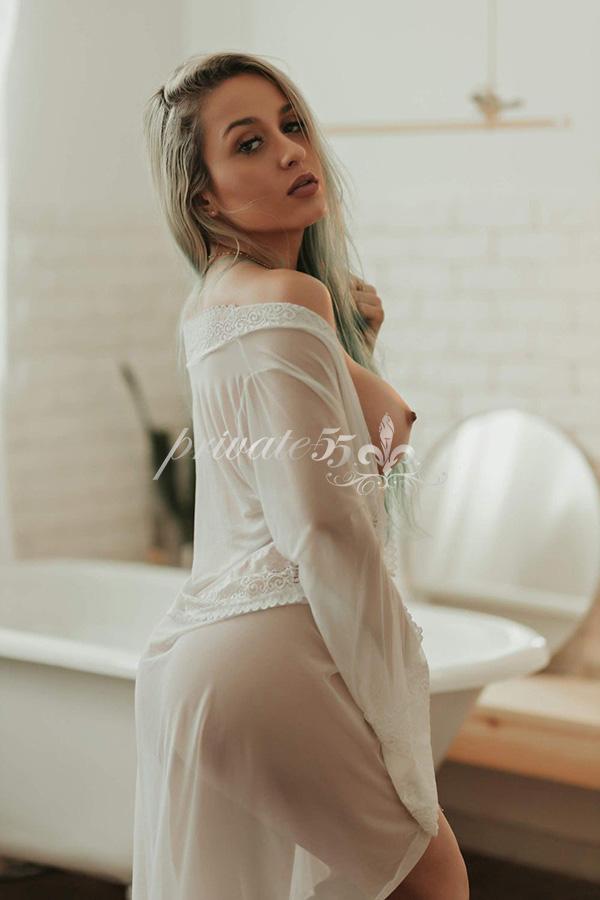 Yazmin Bellini - Acompanhante Verificada em Florianópolis