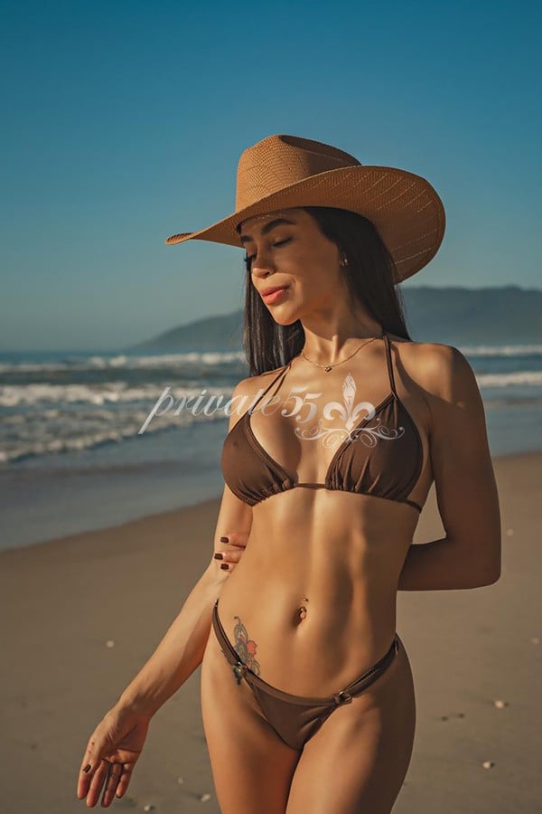 Foto 16 de Anitta Muller