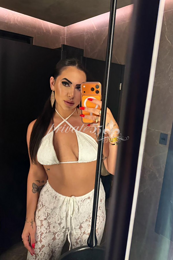 Letícia Ferrão - Garota de Programa em Florianópolis