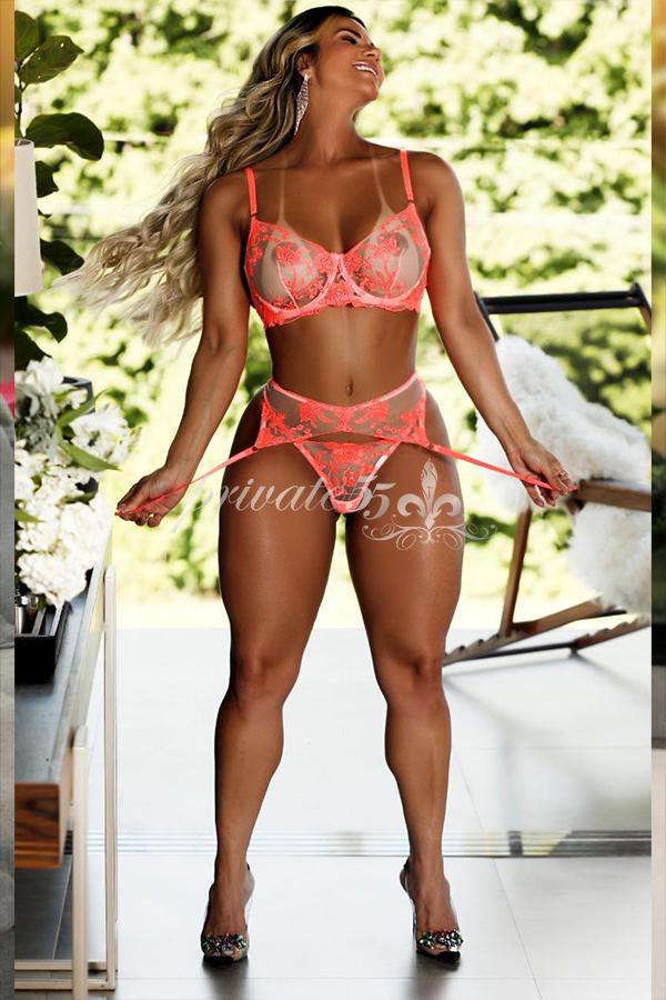 Cherry Limousin - Acompanhante Verificada em Balneário Camboriú