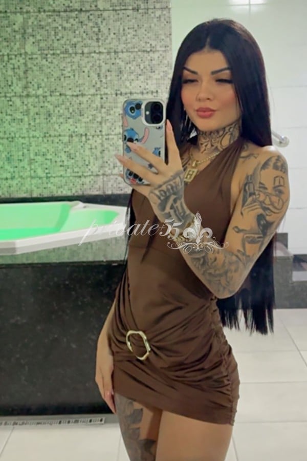 Mirela Santos - Acompanhante de Luxo em Florianópolis