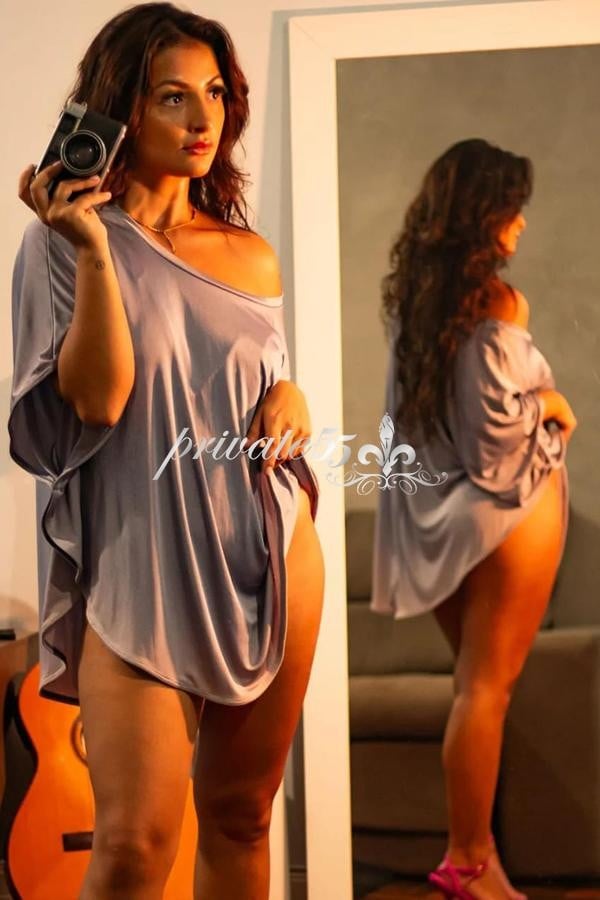 Romana Suvion - Acompanhante em São Paulo