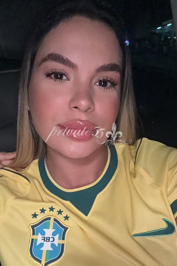 Gabriella  Cozzi - Garota de Programa em Rio de Janeiro