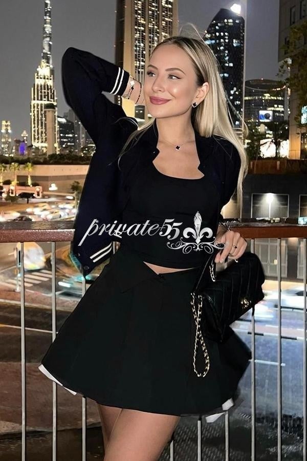 Elizabeth Laurent - Garota de Programa em Curitiba