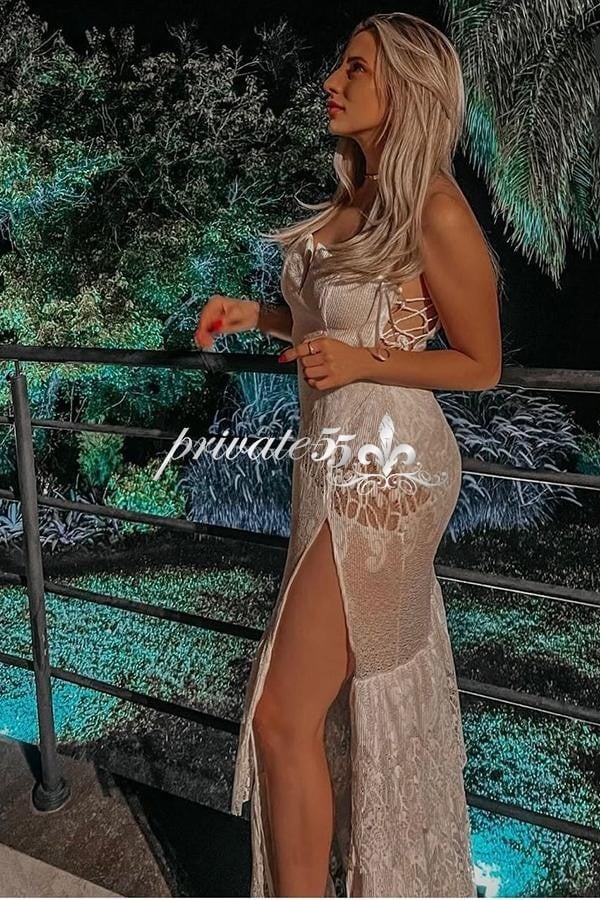 Elizabeth Laurent - Acompanhante de Luxo em Curitiba