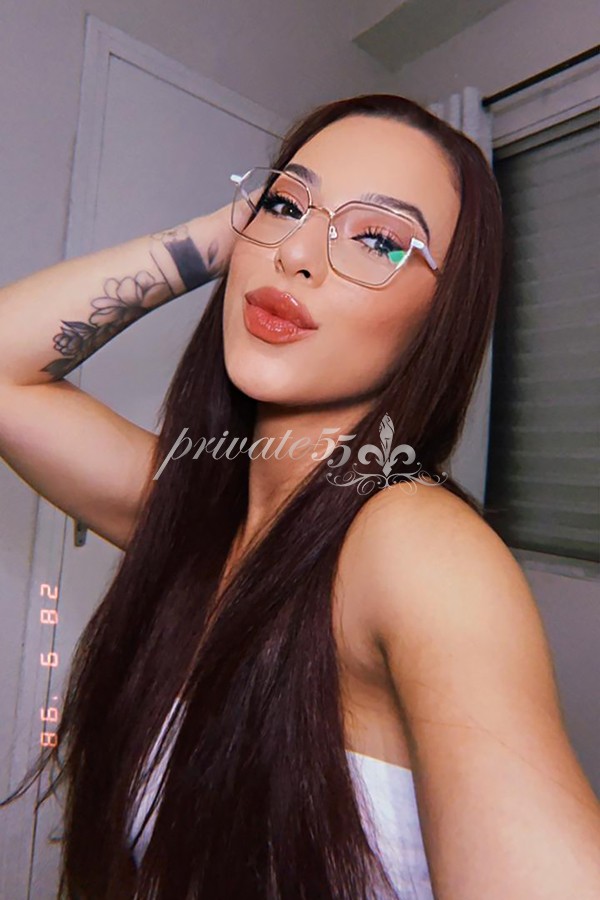 Leka Oliveira - Garota de Programa em Florianópolis