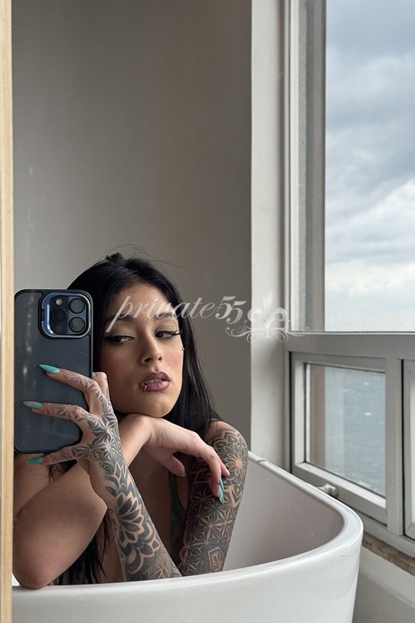 Isis Salles - Acompanhante em Florianópolis