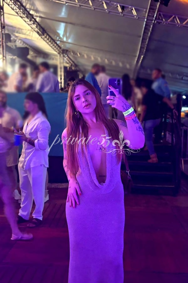 Lara Ruiva - Acompanhante Verificada em Balneário Camboriú