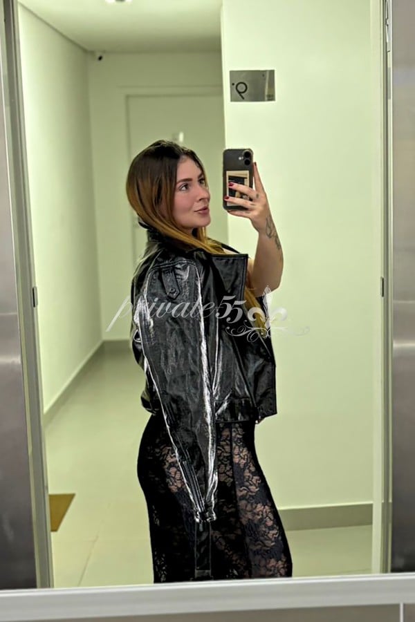 Lara Ruiva - Acompanhante em Florianópolis