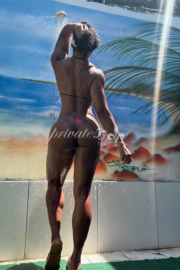 Kakau Lee - Acompanhante de Luxo em Curitiba