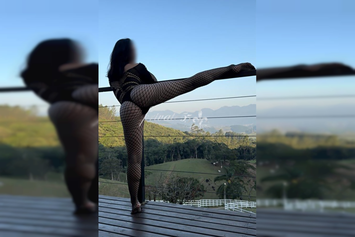 Julia Leal - Garota de Programa em Florianópolis