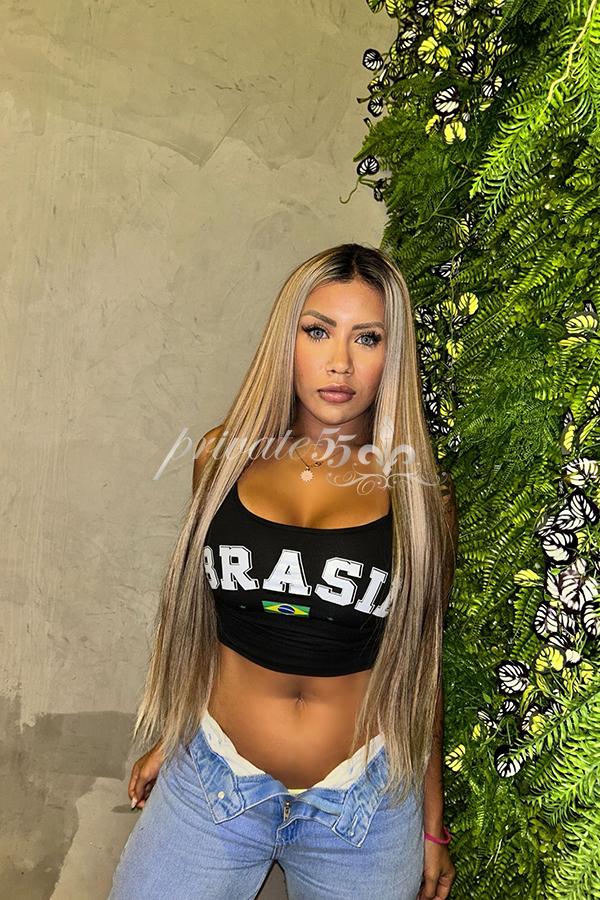Mia Freitas - Acompanhante em Rio de Janeiro
