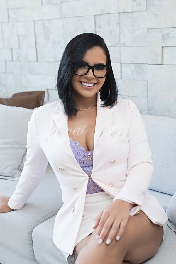 Vitória  Souza - Garota de Programa em Porto Alegre