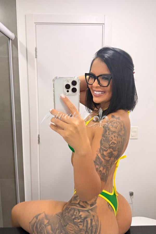 Vitória  Souza - Garota de Programa em Porto Alegre