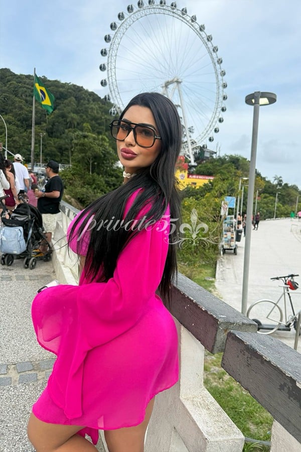 Foto 1 de Kamilla Prado