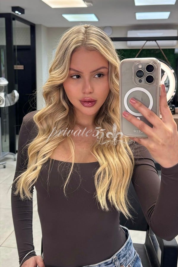 Clara Amaro - Garota de Programa em Porto Alegre