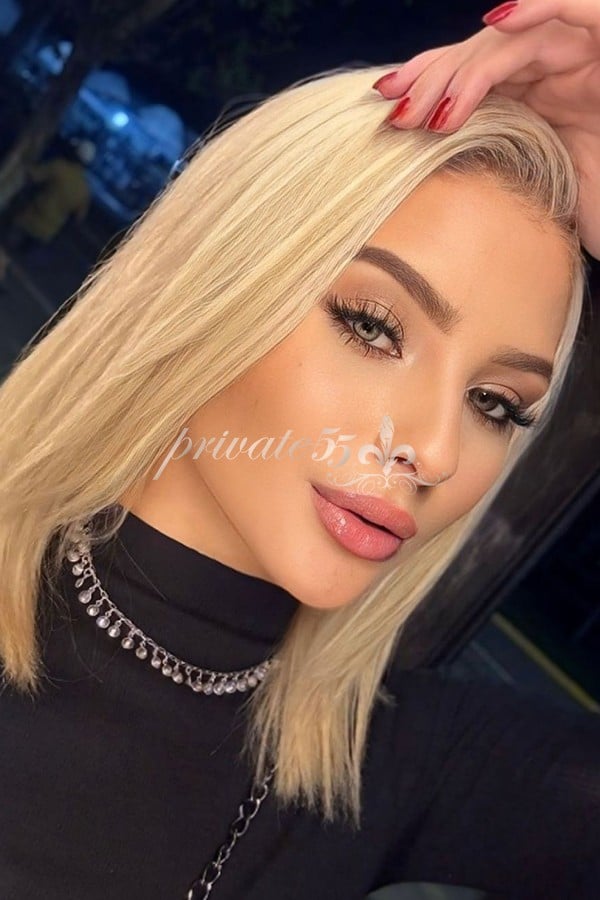 Laura Cunha - Garota de Programa em Florianópolis