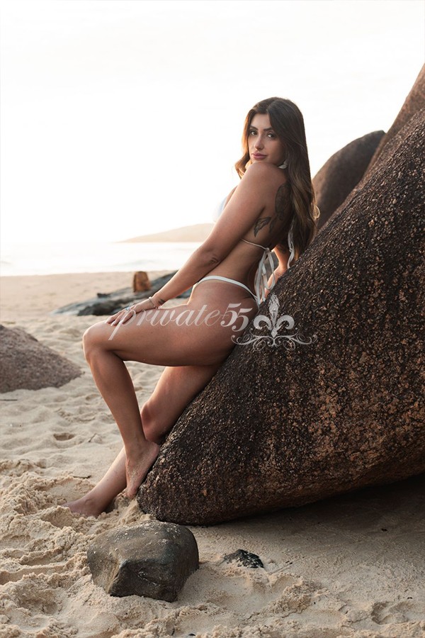 Isís Villar - Acompanhante em São Paulo