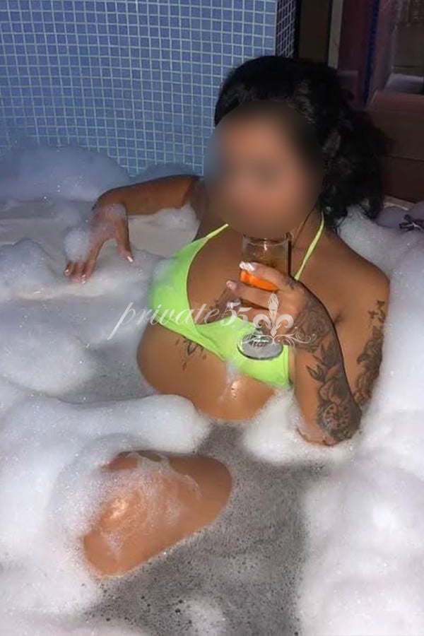 Foto 13 de Giovana Souza