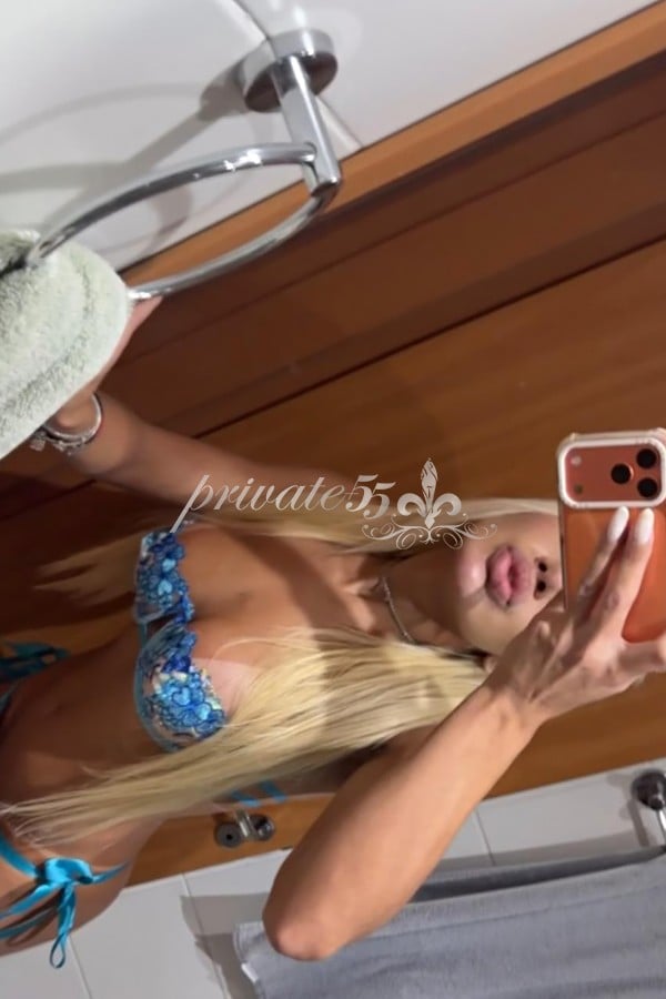 Isabella Blaze - Acompanhante de Luxo em Londrina