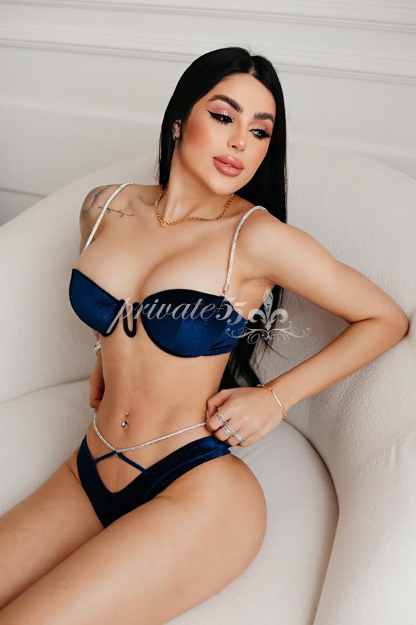 Fernanda Evers - Acompanhante em Balneário Camboriú