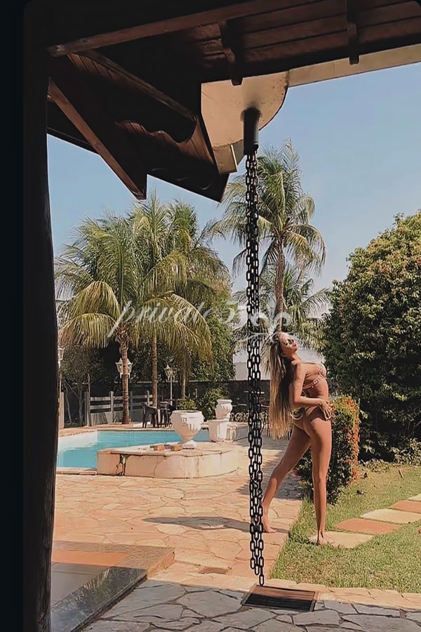 Foto 13 de Iris Schimidt