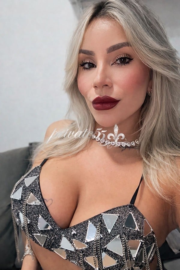 Kiara Moraes - Garota de Programa em Florianópolis