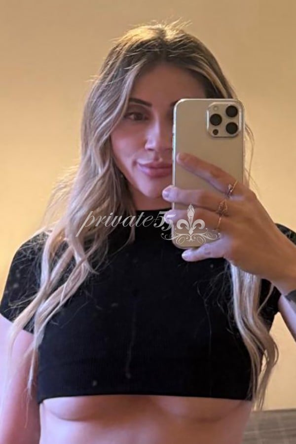 Foto 2 de Tássia Hijaz