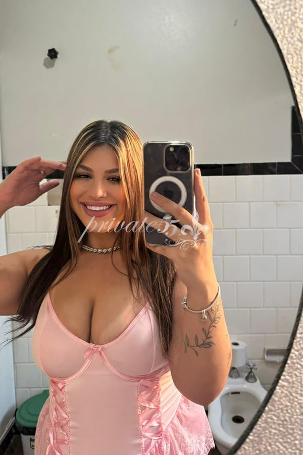 Isadora Diniz - Acompanhante em Joinville