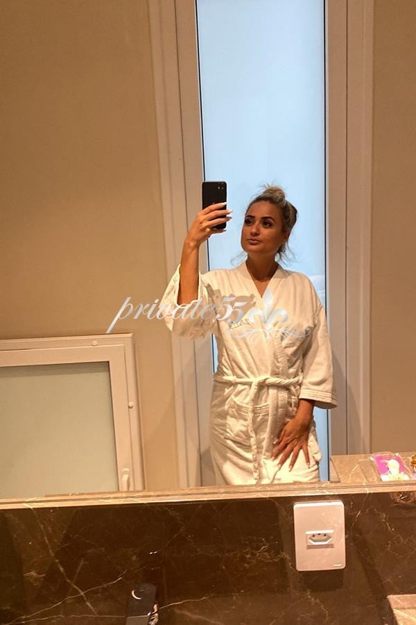 Foto 6 de Larissa Santos