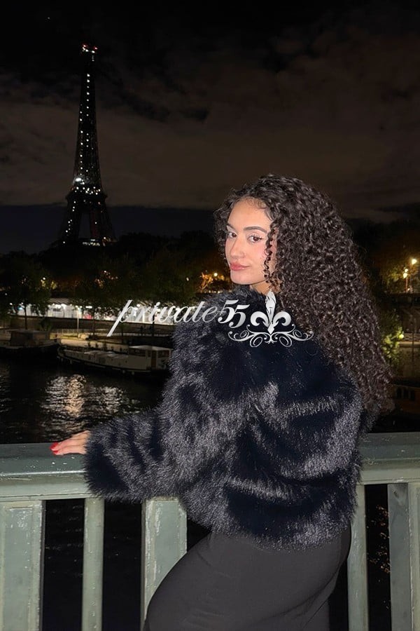 Júlia Castenari - Acompanhante Verificada em São Paulo