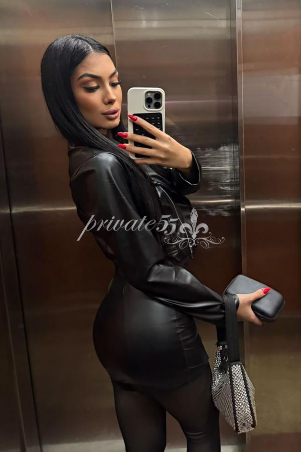Elisa Monteiro - Acompanhante de Luxo em São Paulo