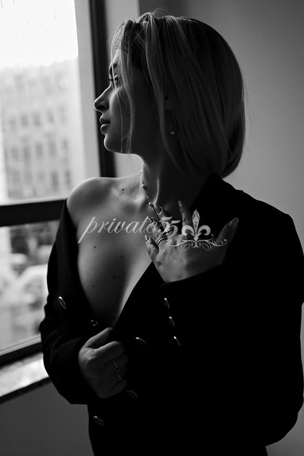 Ágatha Vitória - Acompanhante Verificada em Curitiba