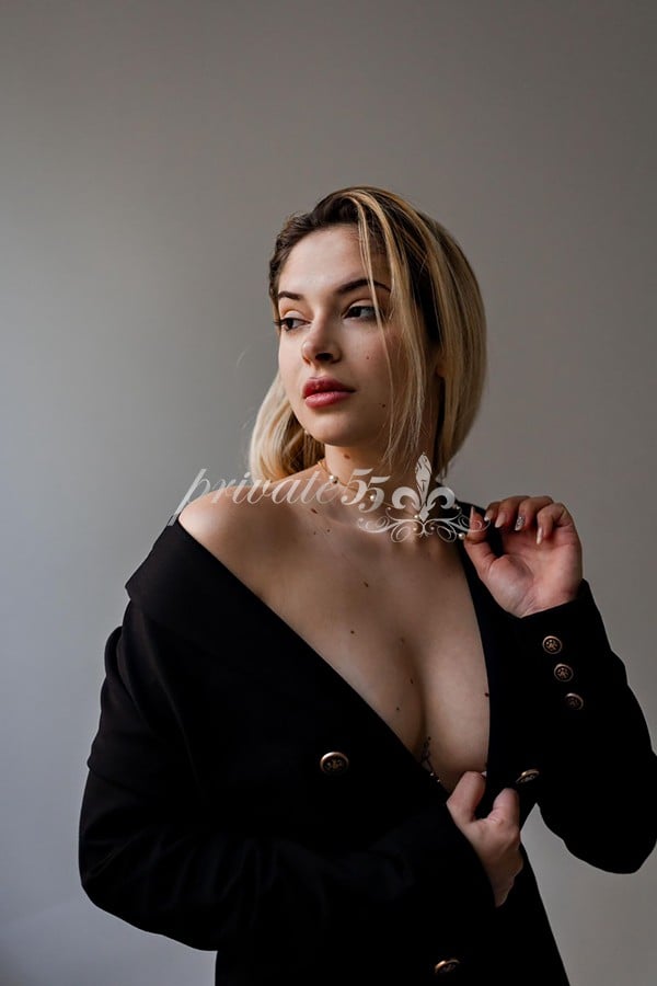 Ágatha Vitória - Garota de Programa em Porto Alegre