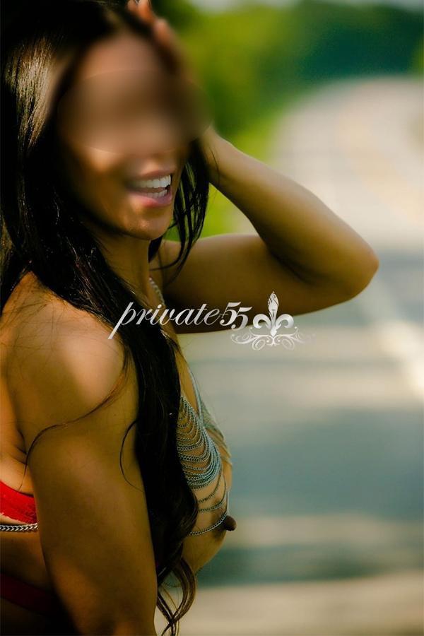 Mel Morena - Acompanhante de Luxo em Belo Horizonte