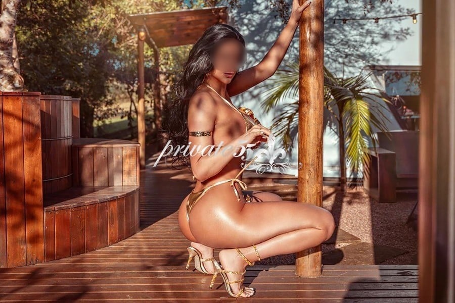 Nicoli Blanco - Garota de Programa em Curitiba